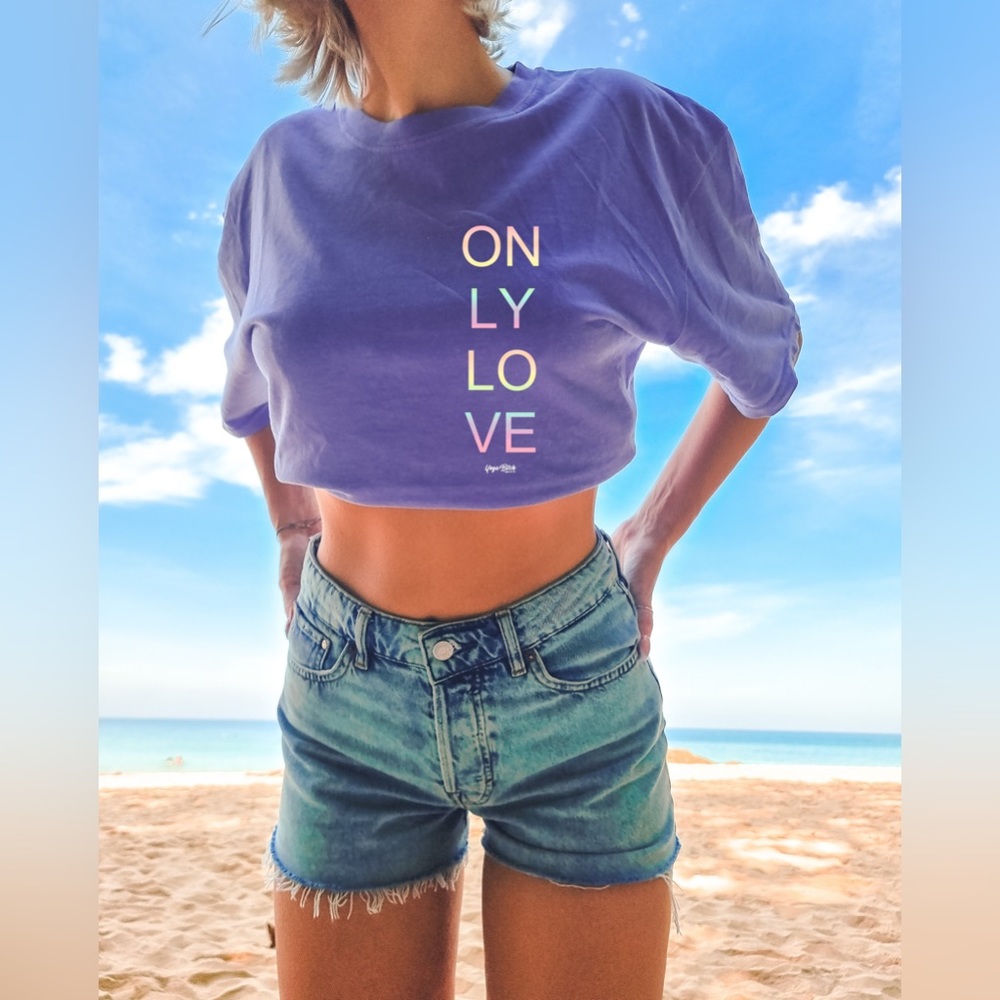 ONLY LOVE Pride Rainbow Everyday Oversized Shortsleeve Tee Yoga Bitch NWT